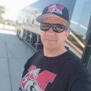 Meet your Posher, Curtis